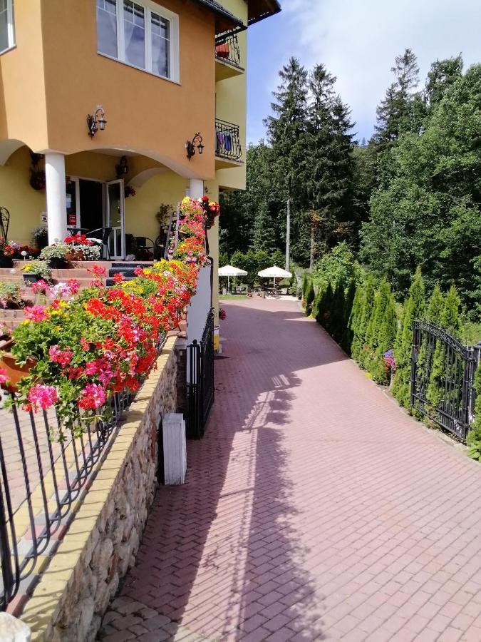 Świeradów-Zdrój佩斯亚旅馆住宿加早餐旅馆 外观 照片